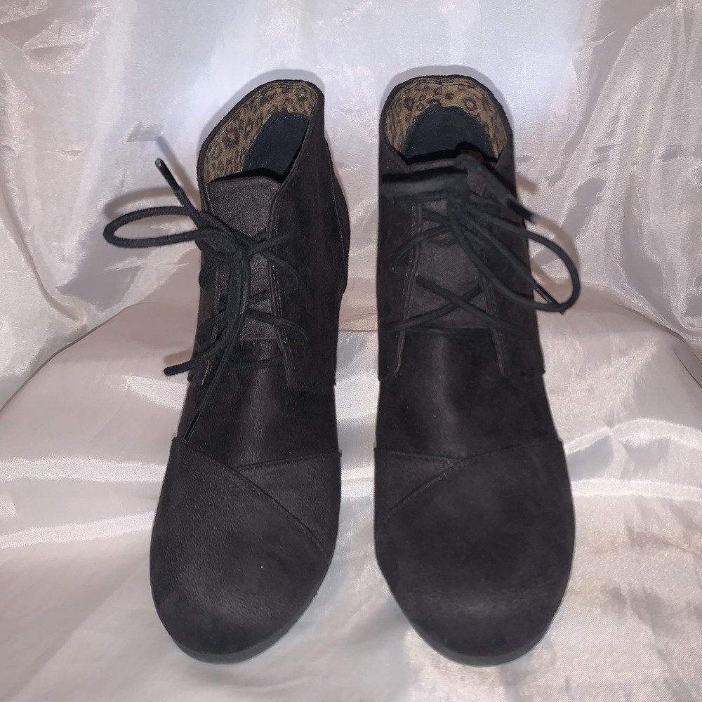 Marco Republic‎ Black Suede Galaxy Wedge Ankle Boots size 8 M
